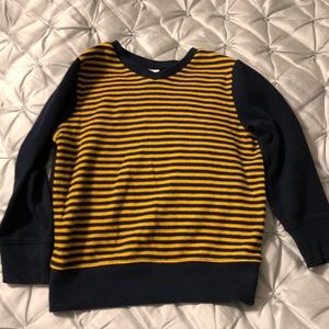 Old  navy boys sweater 3T